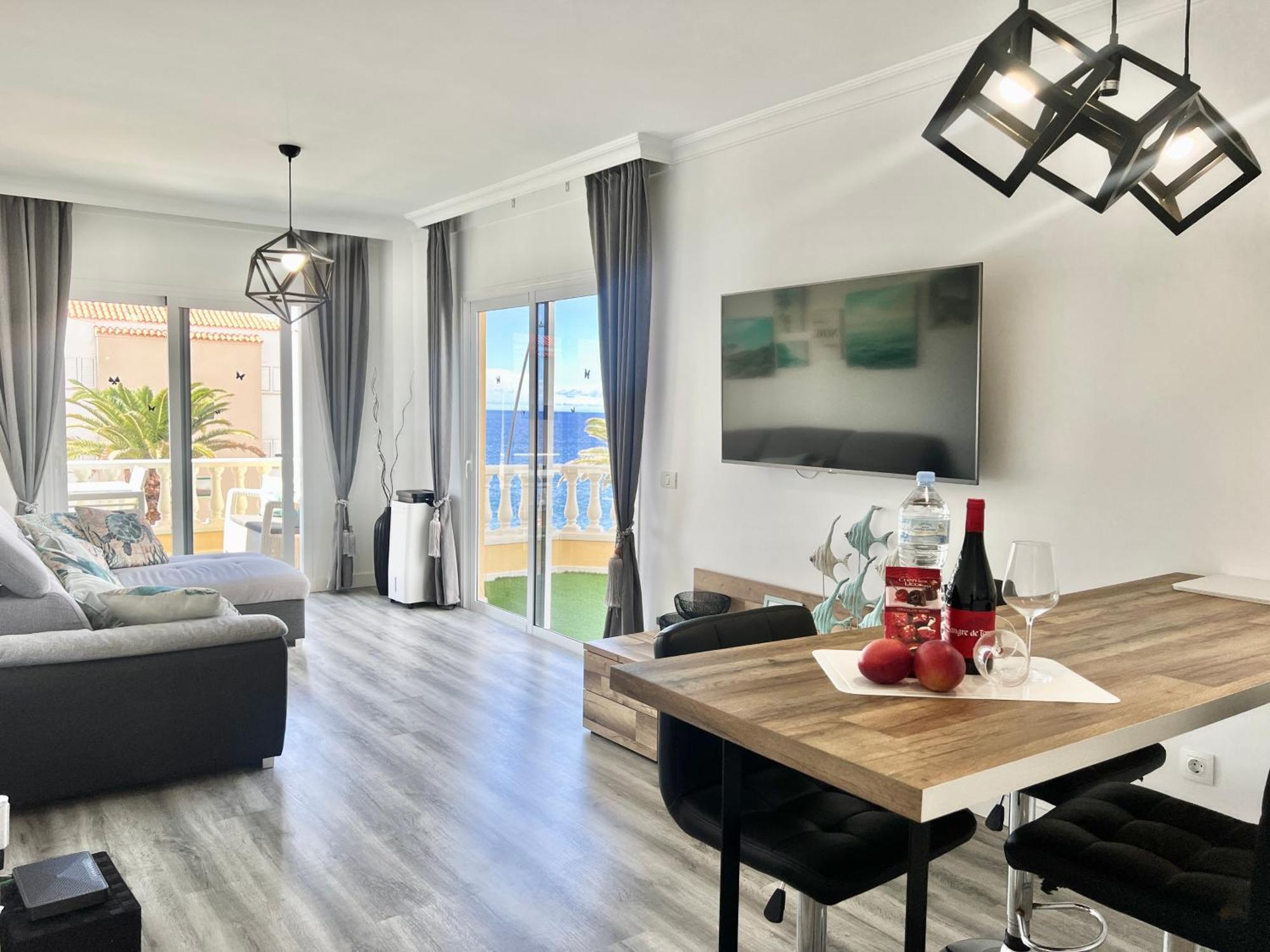 פוארטו דה סנטיאגו Paulmarie Apartment Gigantes Ocean Lounge מראה חיצוני תמונה